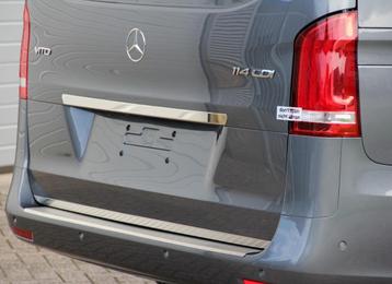 Achterkleplijst boven nummerbord Mercedes Vito vanaf 2015 beschikbaar voor biedingen