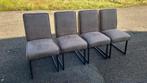 Vier taupe microvezelstoffen stoelen met zwart zweefframe, Huis en Inrichting, Stoelen, Nieuw, Grijs, Vier, Metaal