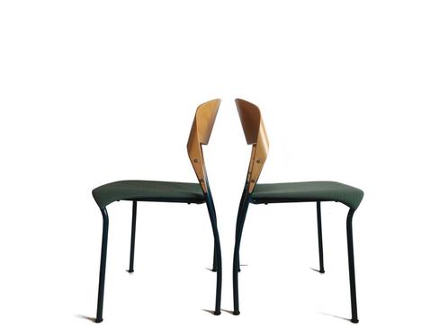 Schitterende plywood Krijn Hamelink design stoel Car Katwijk, Huis en Inrichting, Stoelen, Gebruikt, Twee, Hout, Metaal, Ophalen