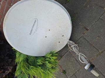 Schotel antenne  Golden Interstar met muur bevestiging  beschikbaar voor biedingen