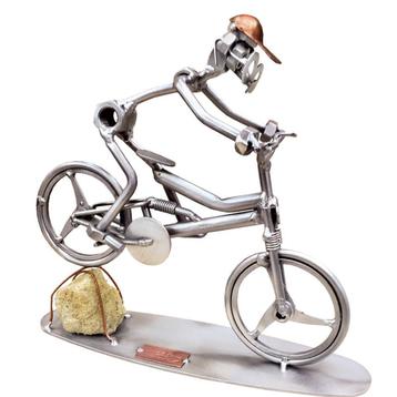 Mountainbiker MTB downhill beeldje - mountainbike, fiets beschikbaar voor biedingen