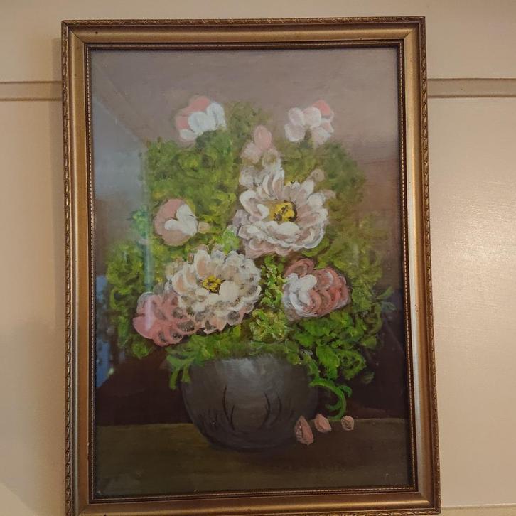 ''vaas met pioenrozen'' (o.o.p) achter glas 37,7x 21,5 cm, Antiek en Kunst, Kunst | Schilderijen | Klassiek, Ophalen of Verzenden