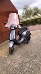 Vespa Sprint Mat Grijs 2021, Fietsen en Brommers, Scooters | Vespa, Ophalen, Vespa S, Zo goed als nieuw, Benzine