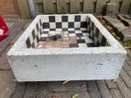 Betonnen Bloembak met Schaakbordmotief, Huis en Inrichting, Keuken | Keukenelementen, Ophalen of Verzenden, Gebruikt, 25 tot 50 cm