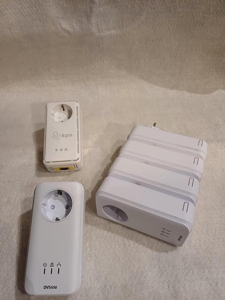 Powerline adapters – Devolo DVS 650 en KPN Stroomnet, Computers en Software, Powerlines, Gebruikt, Ophalen of Verzenden