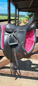 Te koop gebruikt dressuurzadel, Dieren en Toebehoren, Ophalen of Verzenden, Gebruikt, Dressuur