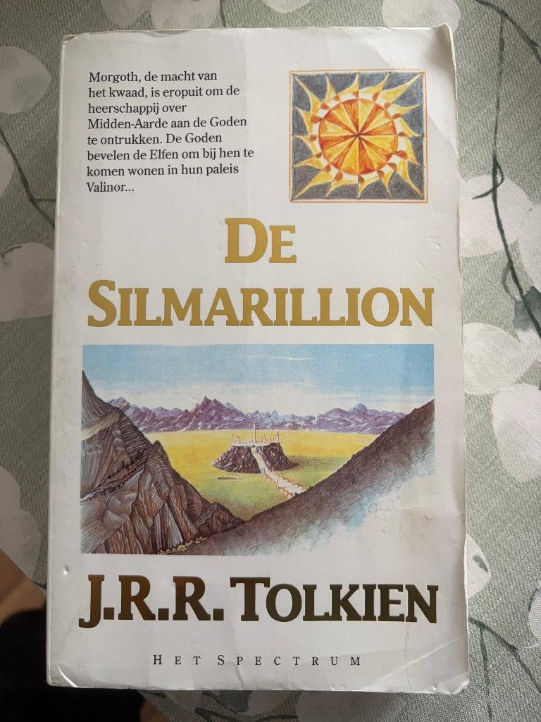 J.R.R. Tolkien - De Silmarillion, Ophalen of Verzenden, Gelezen, J.R.R. Tolkien