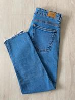 Bershka jeans / broek maat 36 blauw, Kleding | Dames, Spijkerbroeken en Jeans, Blauw, W28 - W29 (confectie 36), Ophalen of Verzenden