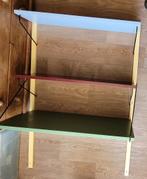 Vintage kleurrijk wandmeubel. Hout met metalen montage mtl., Ophalen, Gebruikt