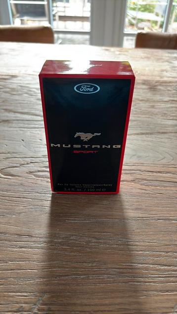 Ford mustang geurtje beschikbaar voor biedingen