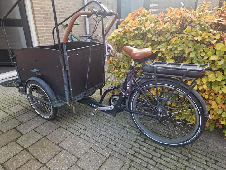 Troy Bakfiets - Elektrisch, Fietsen en Brommers, Fietsen | Bakfietsen, Gebruikt, 4 kinderen of meer, Elektrisch, Huif, Ophalen