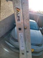 Uitschuifbare Ladder + muur afstandhouder, Doe-het-zelf en Verbouw, Ladders en Trappen, Ophalen, Gebruikt, Ladder, Opvouwbaar of Inschuifbaar