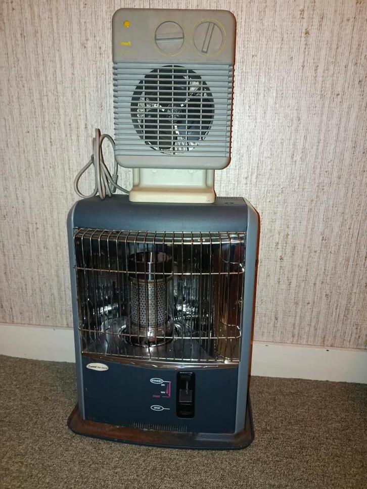 Petroleum kacheltje, Huis en Inrichting, Kachels, Gebruikt, Petroleumkachel, Overige brandstoffen, Ophalen