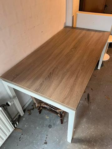 Verstelbaar bureau 