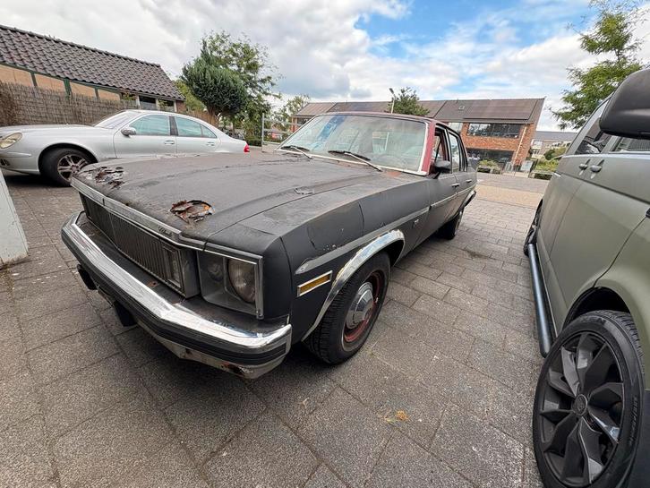 Chevrolet Nova 5.0 Custom AUT 1977 Zwart, Auto's, Chevrolet, Particulier, Overige modellen, Benzine, Sedan, Automaat, Origineel Nederlands