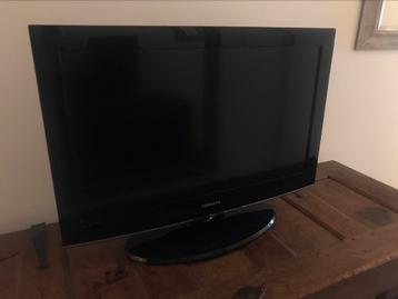 TV Samsung LCD 32 inch in goede staat beschikbaar voor biedingen