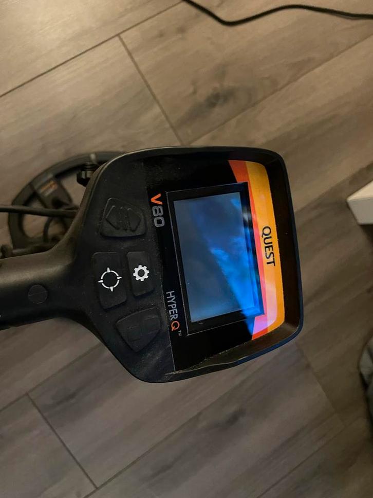 Quest V80 Metaaldetector - Zo Goed Als Nieuw!, Hobby en Vrije tijd, Metaaldetectors, Zo goed als nieuw, Meer dan 30 cm, Overige merken