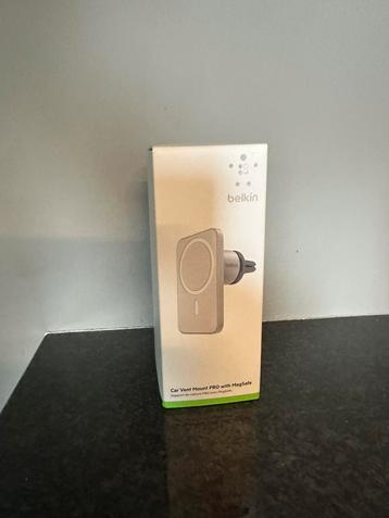 Iphone houder / Belkin Car Vent Mount PRO with MagSafe beschikbaar voor biedingen