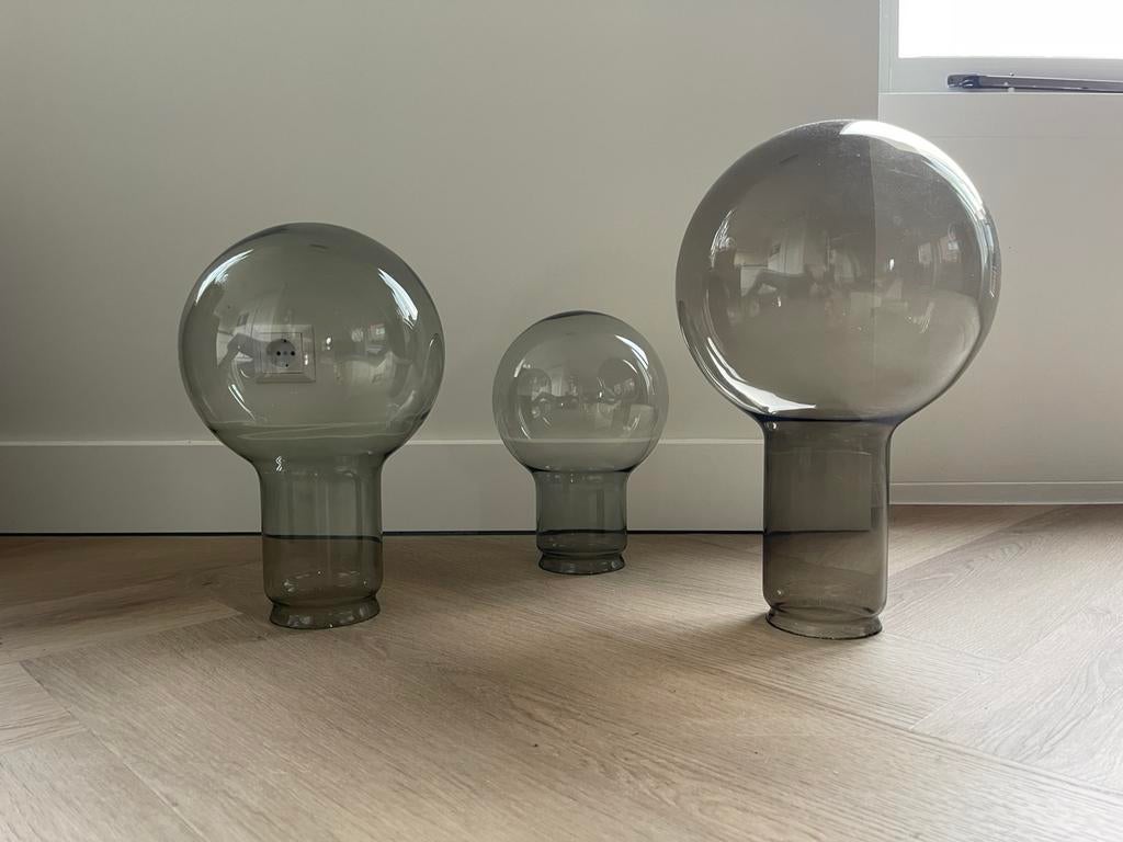 Iconische RAAK plafondlamp maxi Globe, Huis en Inrichting, Lampen | Vloerlampen, Gebruikt, Minder dan 100 cm, Glas, Ophalen