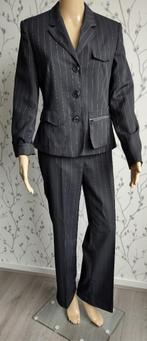 APART Zwart met Krijtstreep Broekpak maat 36 ( Nieuw), Kleding | Dames, Kostuum of Pak, Zwart, Nieuw, Ophalen of Verzenden