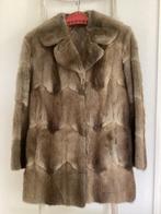 Bisam bontjas, Ophalen of Verzenden, Zo goed als nieuw, Maat 38/40 (M), Bruin