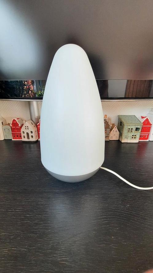 Kunststof obelisk menhir tafellamp, lees de beschrijving, Huis en Inrichting, Lampen | Tafellampen, Zo goed als nieuw, Minder dan 50 cm