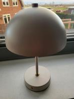 Beige lampje Jysk. Werkt op batterijen., Ophalen of Verzenden, Zo goed als nieuw, Kunststof, Minder dan 50 cm