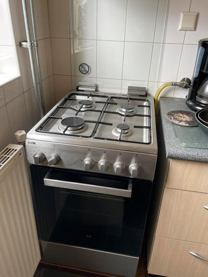 ETNA RVS fornuis met oven, Witgoed en Apparatuur, Fornuizen, Zo goed als nieuw, Vrijstaand, Gas, 4 kookzones, 85 tot 90 cm, 45 tot 60 cm