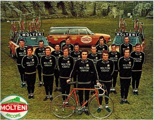 Teamfoto wielerploeg Molteni met o.a. Eddy Merckx, Verzamelen, Sportartikelen en Voetbal, Gebruikt, Ophalen of Verzenden