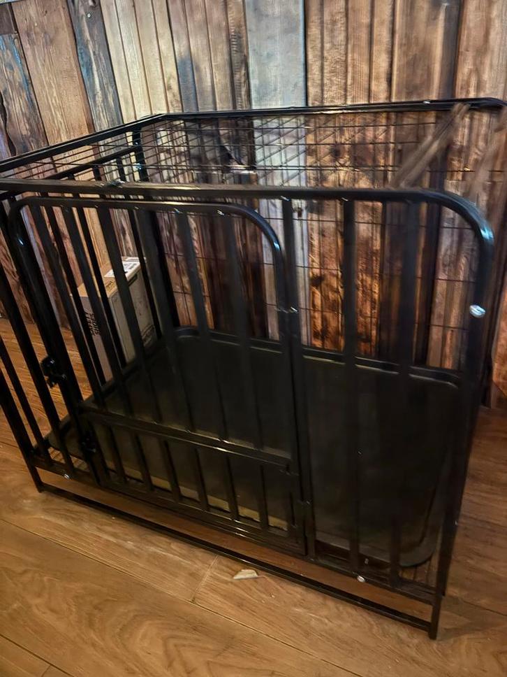 Hondenbench, Dieren en Toebehoren, Hondenhokken, Zo goed als nieuw, Minder dan 65 cm, Minder dan 75 cm, Ophalen of Verzenden