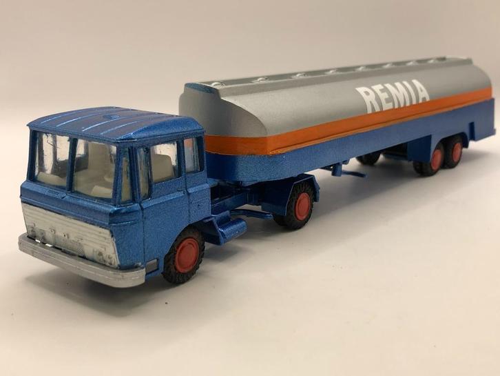 Lion Car 36+37 DAF Truck+Tanker ''REMIA'' -REPAINT- M2, Hobby en Vrije tijd, Modelauto's | 1:50, Gebruikt, Bus of Vrachtwagen