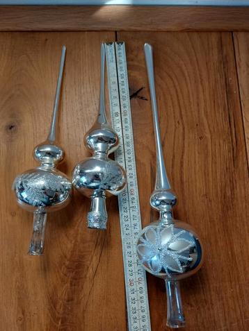 Glazen kerstpieken  beschikbaar voor biedingen