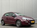 Fiat Punto Evo 0.9 TwinAir - nap! - airco - cruise - trekhaa, Auto's, Voorwielaandrijving, Euro 5, Gebruikt, Zwart
