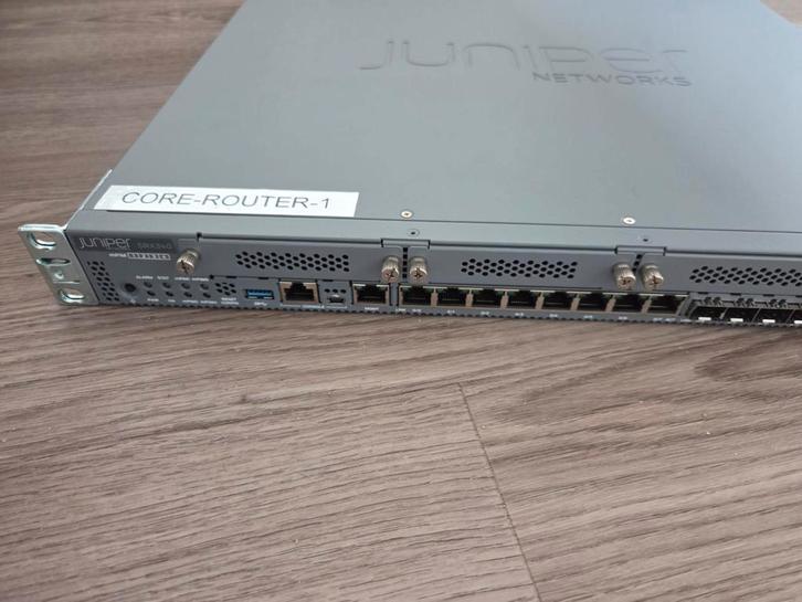 Juniper SRX340 Router, Switch & Firewall - 3Gbps, Computers en Software, Routers en Modems, Ophalen of Verzenden