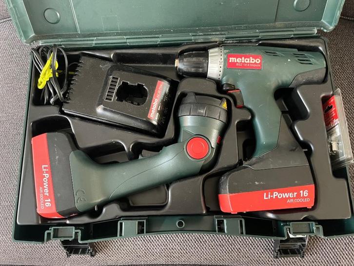 Metabo ACCU-BOORMACHINE + ZAKLAMP in koffer, Doe-het-zelf en Verbouw, Gereedschap | Boormachines, Gebruikt, Boormachine, Variabele snelheid