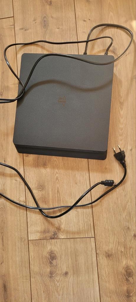 Playstation 4 Slim 500GB + Games, Spelcomputers en Games, Spelcomputers | Sony PlayStation 4, Zo goed als nieuw, Slim, 500 GB