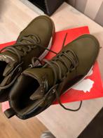Puma sneakers, Ophalen of Verzenden, Zo goed als nieuw, Schoenen