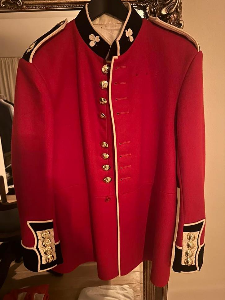 Brits militaire jas maat L, Kleding | Heren, Carnavalskleding en Feestkleding, Zo goed als nieuw, Kleding, Carnaval, Maat 52/54 (L)