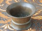 Zware antieke bronzen vijzel uit Engeland 11,8 cm. 18de eeuw, Antiek en Kunst, Ophalen of Verzenden, Brons