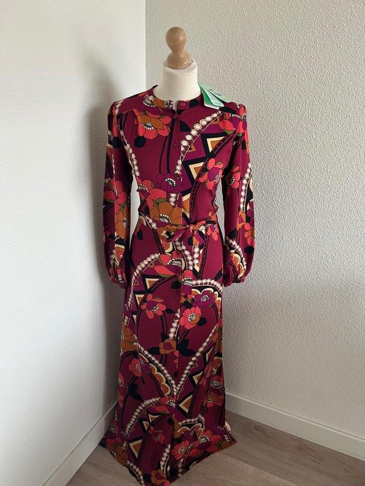 King Louie maat 38 Stella maxi dress Lovechild 1990, Kleding | Dames, Jurken, Zo goed als nieuw, Maat 38/40 (M), Rood, Onder de knie