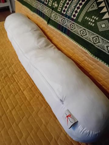 Bamboe zij-lig kussen van Lucovitaal + extra kussensloop  beschikbaar voor biedingen