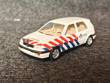 Volkswagen Golf 3 schabak Politie noord Holland 1:43 beschikbaar voor biedingen