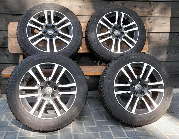 Volvo Velgen met Winterbanden 205/55 R16, Auto-onderdelen, Banden en Velgen, Velg(en), Winterbanden, 16 inch, 205 mm, Ophalen