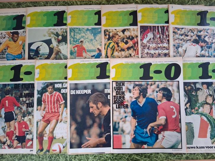 1-0 voetbal weekblad 1e jaargang 1970, 16 nummers, Verzamelen, Sportartikelen en Voetbal, Gebruikt, Boek of Tijdschrift, Overige binnenlandse clubs