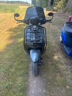 Vespa sprint 80 full mallosi, Ophalen, Zo goed als nieuw, Benzine