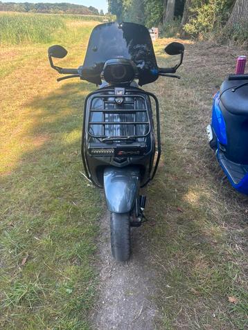 Vespa sprint 80 full mallosi beschikbaar voor biedingen