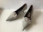 Salvatore Ferragamo zomer damesschoenen pumps leer Italie, Kleding | Dames, Schoenen, Ophalen, Pumps, Salvatore Ferragamo, Nieuw