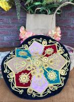 Kussenhoes - decoratie kralen spiegeltjes en lint, Ophalen of Verzenden, Zo goed als nieuw, Overige kleuren, Vierkant