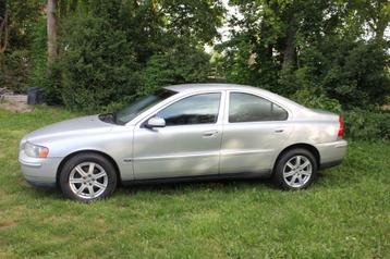S 60 2.4 NIEUW MODEL MET LPG G3 DEALER ONDERHOUDEN 04-2005 beschikbaar voor biedingen