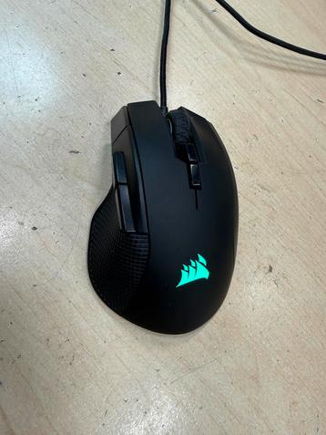 Corsair gaming mouse beschikbaar voor biedingen